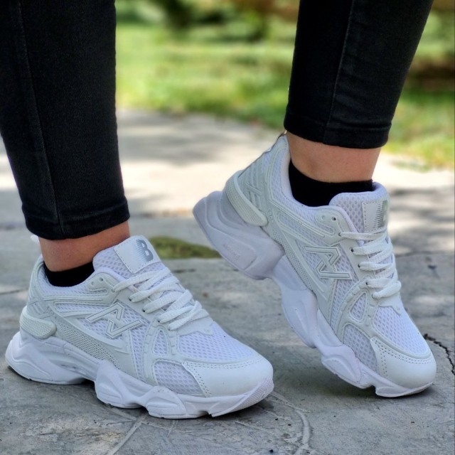 حراج باور نکردنی کفش کتونی اسپرت زنانه دخترانه مدل نیوبالانس بادوام و باکیفیت سفید تمام با ارسال رایگان