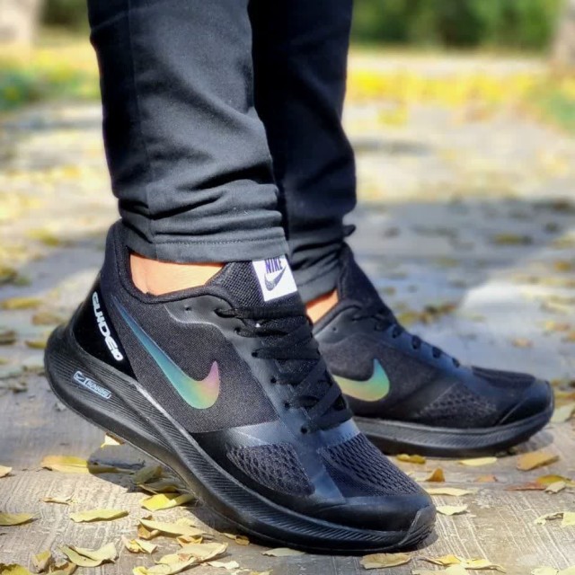 حراج ویژه کفش کتونی اسپرت مردانه پسرانه مدل جدید نایک اسپیسر رنگ مشکی تمام  جذاب و شیک با ارسال رایگان 3605