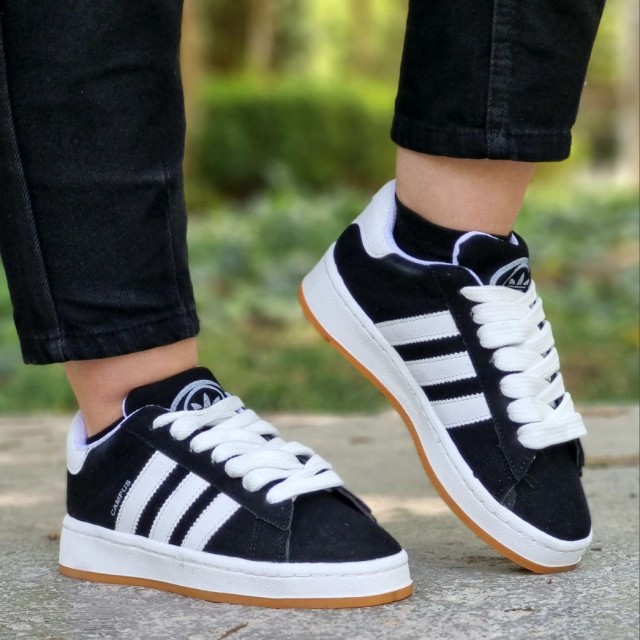 حراج باورنکرنی کفش کتونی اسپرت زنانه دخترانه مدل کامپوس زیره پیو رنگ مشکی سفید زیبا و خاص