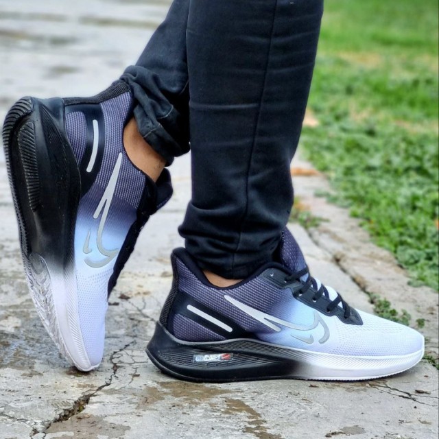 فروش ویژه کفش کتونی اسپرت مدل نایک اسپیسر مردانه پسرانه دو رنگ  سفید آبی خاص و جدید با ارسال رایگان