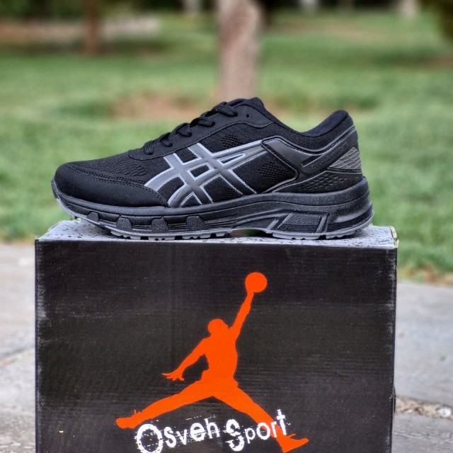 حراج ویژه کفش  کتونی اسپرت  مردانه و پسرانه  بزرگپا مدل آسیکس بی نهایت با کیفیت و راحت رنگ مشکی  با ارسال رایگان کد 3506