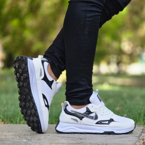 فروش جذاب کفش کتونی اسپرت نایک مردانه پسرانه خاص و شیک رنگ سفید مشکی با ارسال رایگان