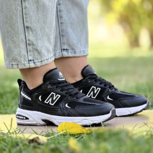 حراج واقعی کفش کتونی اسپرت زنانه و دخترانه مدل نایک رنگ مشکی سفید فوق العاده خوش پا با ارسال رایگان