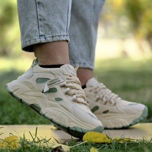 فروش عالیییی کفش اسپرت زنانه دخترانه مدل فشیون زیبا و دلبرانه رنگ سفید تمام  باارسال رایگان