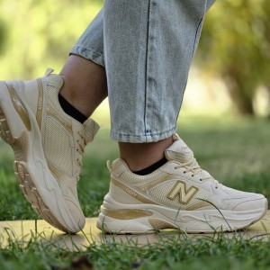 تخفیف بی نقص کفش کتونی اسپرت زنانه دخترانه مدل نیوبالانس طرح کپسولی مقاوم و بی نظیر رنگ مشکی زیره سفید با ارسال رایگان