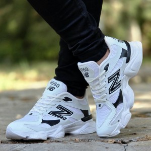 فروش جدید کفش کتونی اسپرت مردانه و پسرانه مدل  نیوبالانس 9060  سبک و راحت رنگ سفید سبز با ارسال رایگان