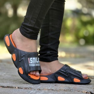 فروش واقعی دمپایی صندل  مردانه پسرانه  مدل فشیون طرح smile  مدرن و جدید رنگ مشکی طوسی  باارسال رایگان