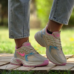 فروش  شگفت انگیز کفش کتونی اسپرت زنانه دخترانه مدل نایک ایده ال برای استفاده روزمره رنگ کرم صورتی ابی   با ارسال رایگان