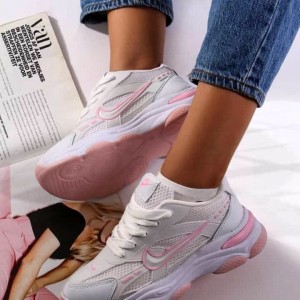 تخفیف جدید کفش کتونی اسپرت زنانه دخترانه مدل نایک ایده ال و اصیل  رنگ سفید صورتی  با ارسال رایگان