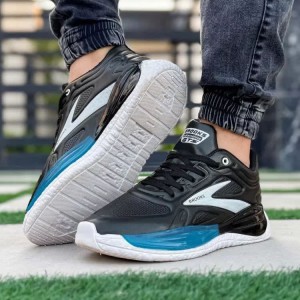 حراج ویژه کفش کتونی اسپرت نایک مردانه پسرانه جدید و زیبا رنگ مشکی قرمز با ارسال رایگان