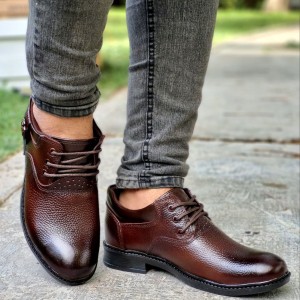 فروش کفش مجلسی مردانه چرم طبیعی تبریز زیره طبی مدل زیبای رویه خط دار  با ارسال رایگان