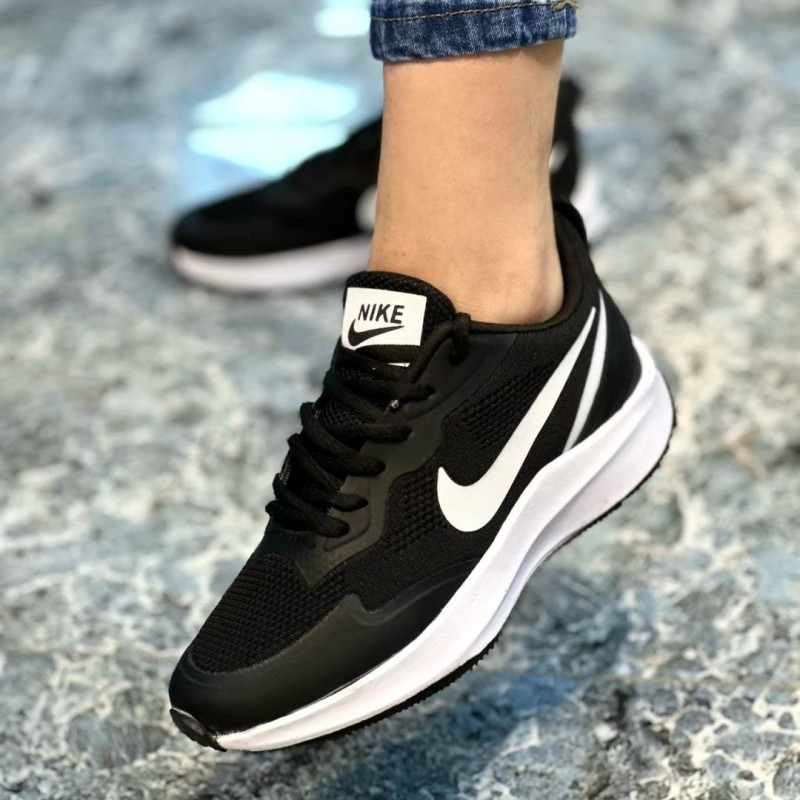 حراج استثنایی کفش اسپرت دخترانه و زنانه فوق العاده شیک مدل نایک اسپیسر رنگ مشکی سفید مناسب باشگاه  پیاده روی با ارسال رایگان