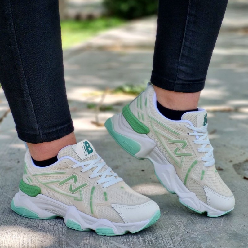 حراج پر طرفدار کفش کتونی اسپرت دخترانه و زنانه مدل نیوبالانس رنگ کرم سبز یه کار خاص و زیبا با ارسال رایگان