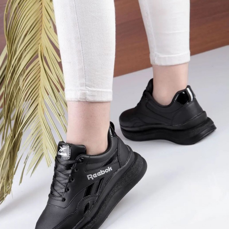 حراج عالی کفش کتونی دخترانه مدل جدید  ریبوک رنگ مشکی تمام جذاب و مناسب خاص پسند ها  ارسال رایگان