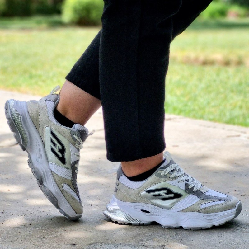 فروش باورنکردنی کفش کتونی اسپرت دخترانه و زنانه مدل بالنسیاگا رنگ سفید طوسی شیک و جذاب با ارسال رایگان