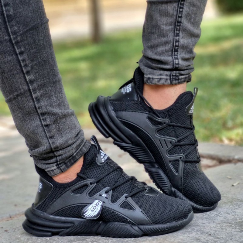 فروش  جذاب کفش کتونی اسپرت مردانه و پسرانه مدل بافت رنگ مشکی تملم خوشپا و بسیااااااار راحت با ارسال رایگان