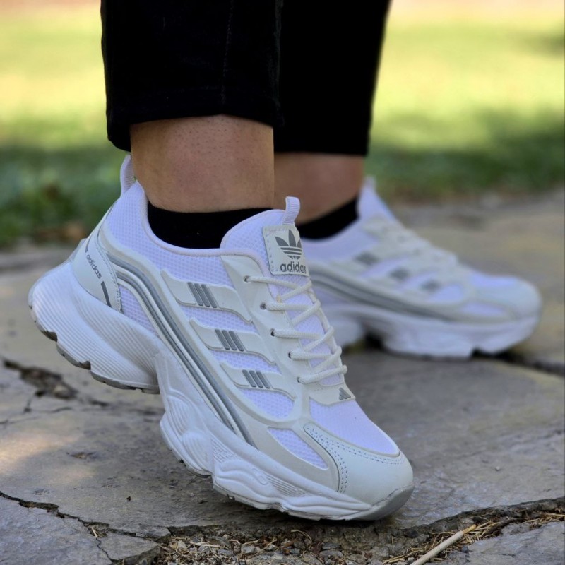 حراج واقعی این هفته کفش کتونی  دخترانه و زنانه مدل ادیداس رنگ سفید طوسی شیک و جذاب با ارسال رایگان