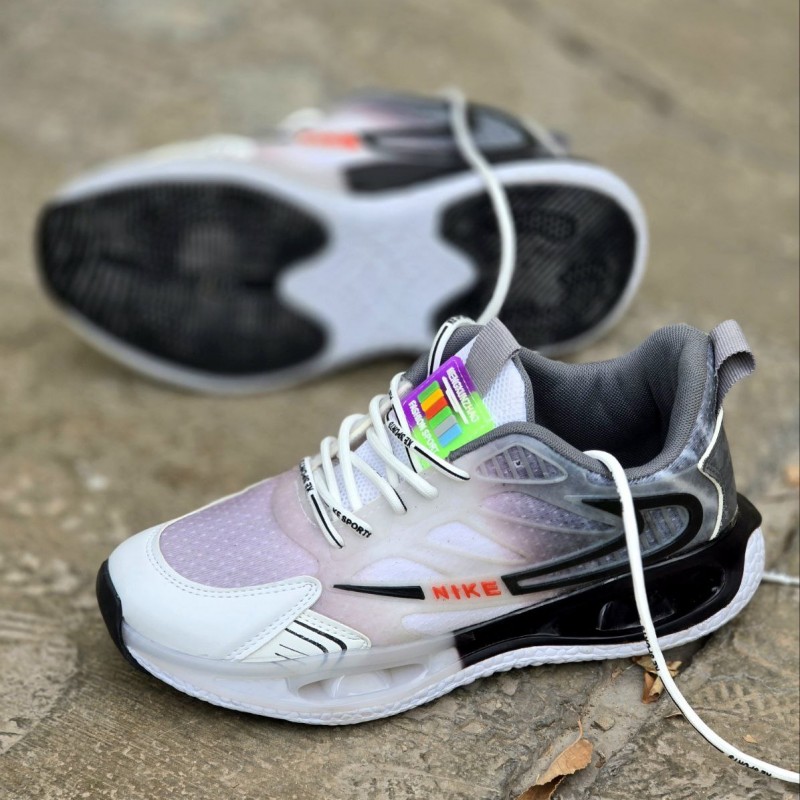 تخفیف فوق العاده کفش کتونی اسپرت مردانه و پسرانه مدل نایک رنگ سفید طوسی زیره راحت و باودوام با ارسال رایگان