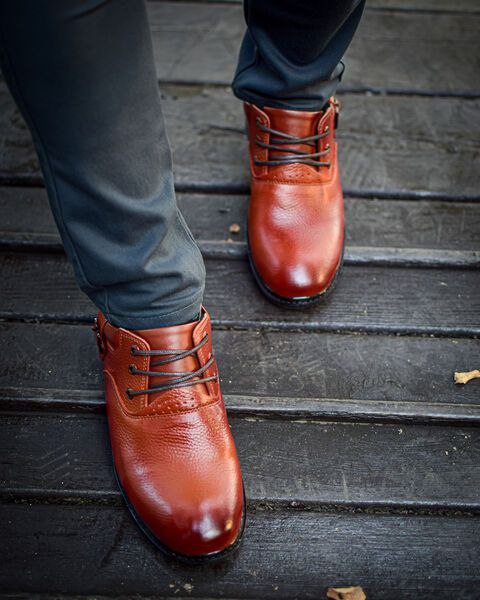 فروش ویژه کفش  چرم طبیعی زیره طبی رنگ قهوه ای فوق العاده خوشپا وشیک با ارسال رایگان