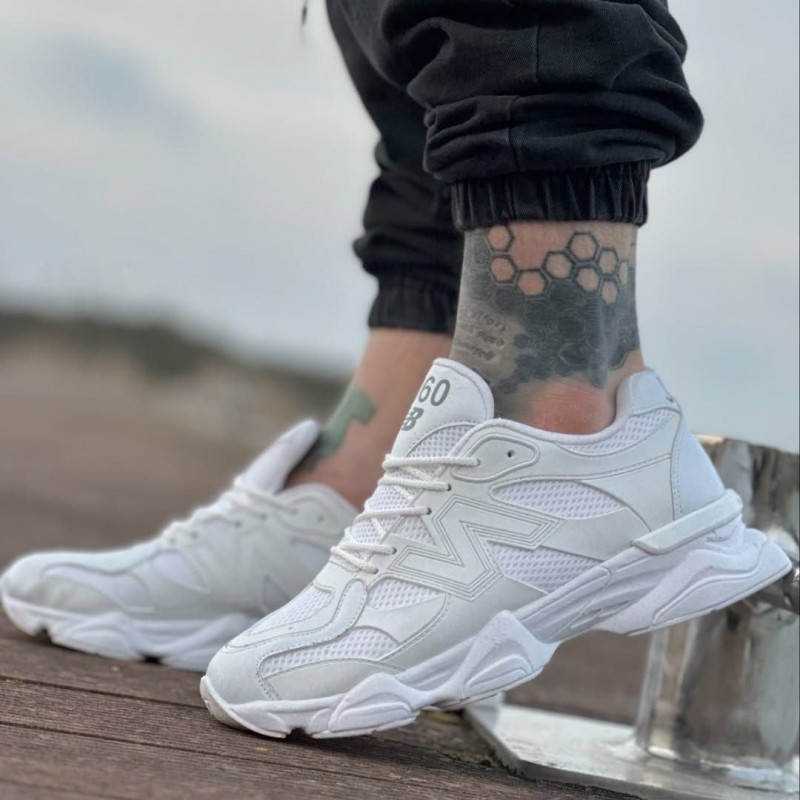 حراج ویژه کفش کتونی مردانه و پسرانه مدل نیوبالانس رنگ سفید تمام یه مدل جدید و مدرن با ارسال رایگان