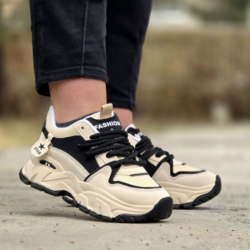 فروش بی نظیر کفش کتونی اسپرت دخترانه و زنانه مدل فشیون رنگ کرم مشکی زیره پیو و شیک با ارسال رایگان