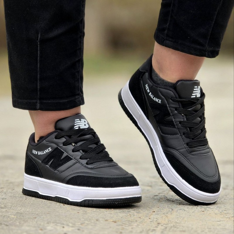 حراج فوق العاده کفش کتونی اسپرت دخترانه و زنانه مدل نیوبالانس رنگ مشکی زیره سفید مدرن و بروز با ارسال رایگان