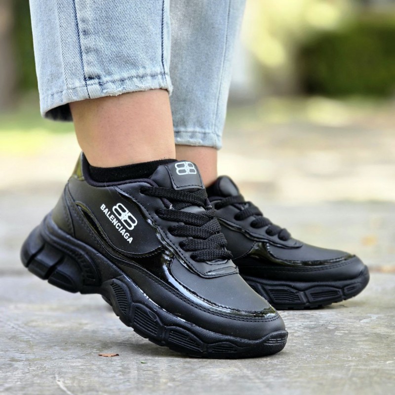 فروش عالیی کفش اسپرت زنانه دخترانه مدل  بالنسیاگا با کیفیت وبادوام رنگ  مشکی تمام  با ارسال رایگان