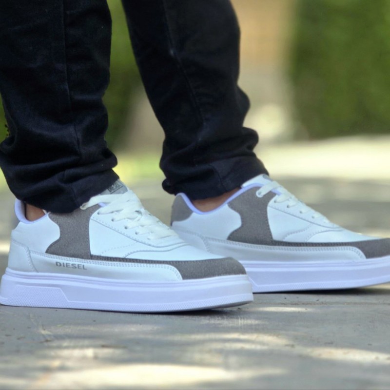 تخفیف بی نظیر کفش کتونی اسپرت مردانه و پسرانه مدل دیزل زیبا و باکیفیت رنگ سفید طوسی   با ارسال رایگان