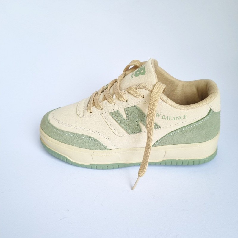 خرید پرطرفدار کفش کتونی اسپرت زنانه دخترانه مدل ونس طرح نیوبالانس با کیفیتی عالی رنگ کرم سبز  با ارسال رایگان