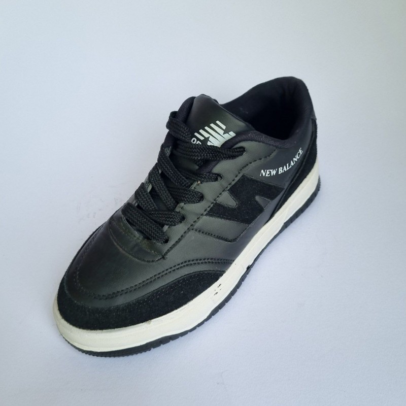 فروش ویژه کفش کتونی اسپرت زنانه دخترانه مدل ونس طرح نیوبالانس با مقاومت بالا رنگ مشکی زیره سفید  با ارسال رایگان