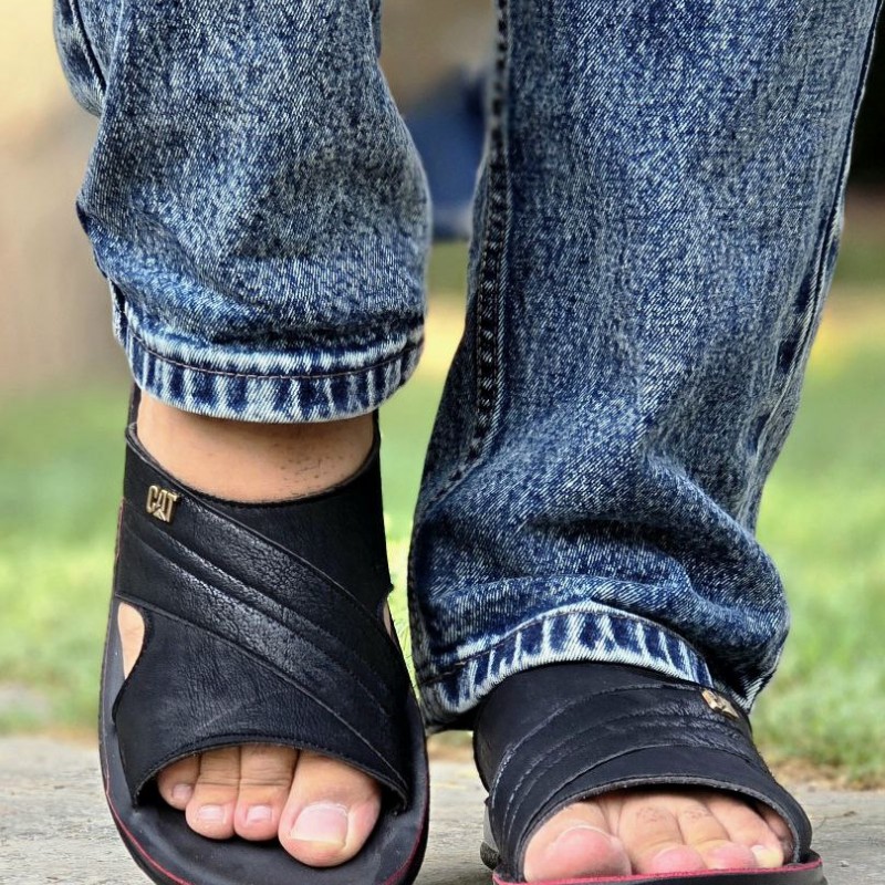 فروش بی نظیر دمپایی صندل صد در صد طبی مردانه بادوام و جنس عالی رنگ مشکی  با ارسال رایگان