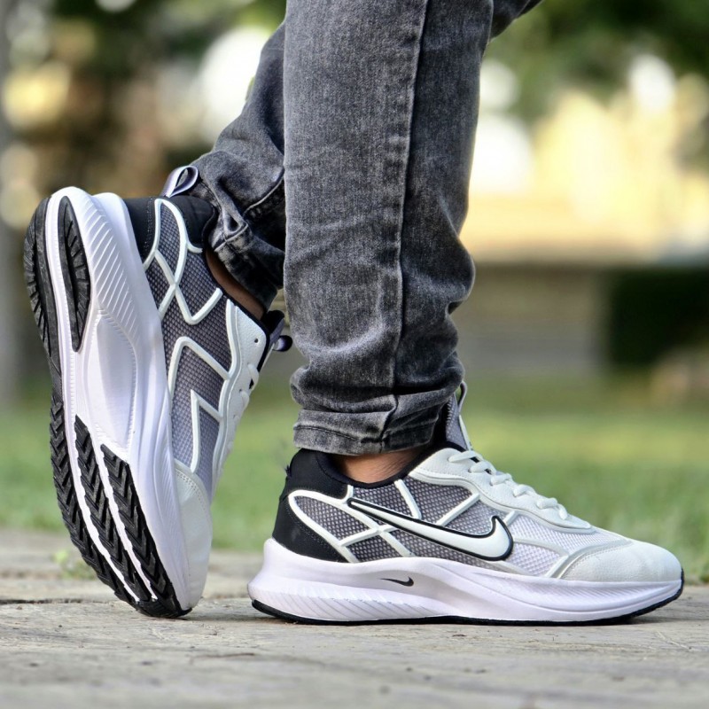 حراج این هفته کفش اسپرت مردانه پسرانه مدل نایک با طراحی بسیار خاص رنگ سفید مشکی با ارسال رایگان