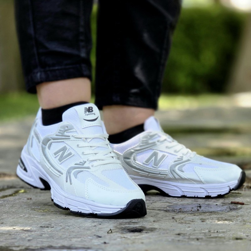 فروش خاص کفش کتونی اسپرت مردانه و زنانه مدل نیوبالانس 530 ساده و جذاب رنگ سفید طوسی با ارسال رایگان