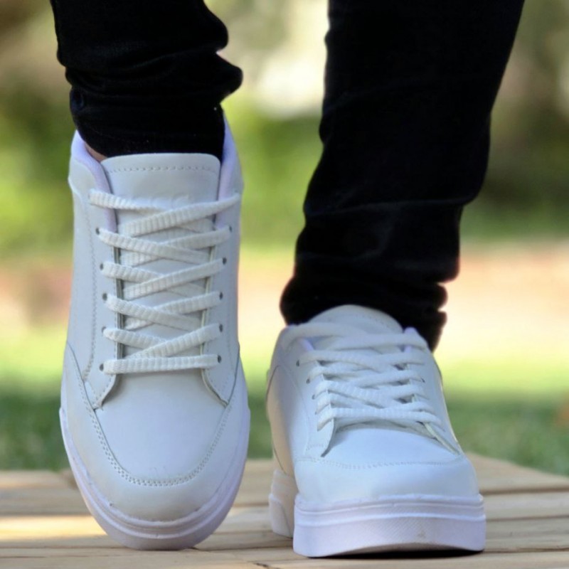 فروش واقعی کفش کتونی اسپرت ونس مردانه مدل اکو شیک و بادوام رنگ سفید تمام با ارسال رایگان