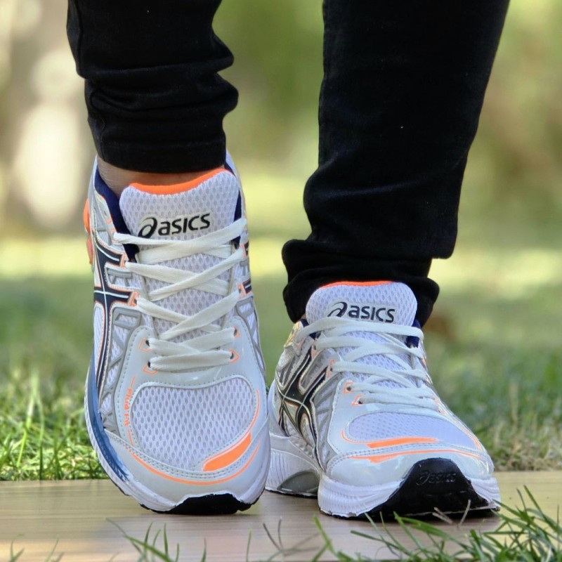 فروش واقعی کفش کتونی اسپرت مردانه و پسرانه مدل اسیکس شیک و خاص رنگ سفید آبی نارنجی  با ارسال رایگان