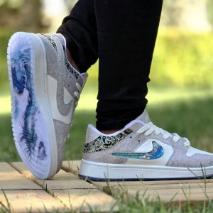 فروش هیجان انگیز ست کفش  اسپرت مردانه زنانه مدل نایک دراگون Nike Dragon  زیبا و پرفروش رنگ مشکی آبی زیره سفیدبا ارسال رایگان