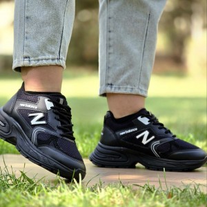 فرووش عااااالی کفش کتونی اسپرت مردانه و زنانه مدل نیوبالانس زیبا و جذاب رنگ مشکی تمام با ارسال رایگان