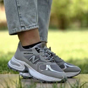 حراج عاالی کفش کتونی اسپرت دخترانه و زنانه مدل نیوبالانس اصیل و سبک رنگ طوسی نقره ای با ارسال رایگان