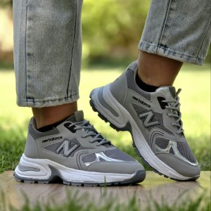 حراج عاالی کفش کتونی اسپرت دخترانه و زنانه مدل نیوبالانس اصیل و سبک رنگ طوسی نقره ای با ارسال رایگان