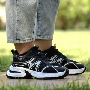 حراج استثنایی کفش کتونی اسپرت دخترانه و زنانه مدل مکس بادوام و ترند رنگ کرم و سبز  با ارسال رایگان