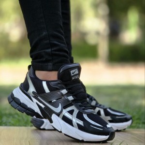 تخفیف فوق العاده عالی کفش کتونی  اسپرت مردانه مدل وی تو کی ترند و بادوام رنگ کرم  با ارسال رایگان