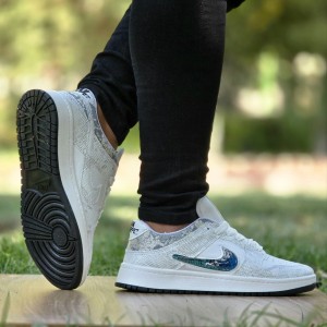 تخفیف خاص کفش  کتونی اسپرت مردانه زنانه مدل نایک دراگون جدید و شیک رنگ مشکی زیره سفید با ارسال رایگان