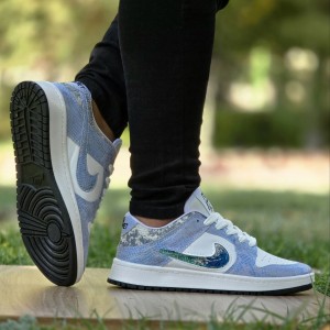 تخفیف فوق العاده کفش کتونی اسپرت مردانه و پسرانه مدل نایک دراگون متفاوت و شیک رنگ سفید  سبز با ارسال رایگان