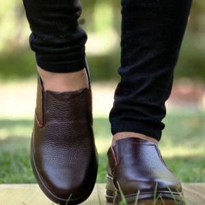 حراج  خاص کفش چرم طبیعی تبریز مردانه کلاسیک  و مدرن   رنگ مشکی با ارسال رایگان