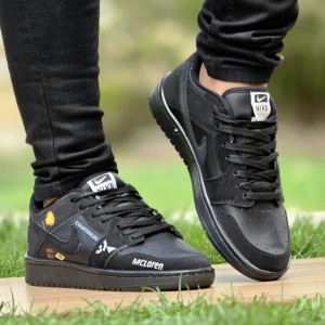 آفر ویژه کفش کتونی ونس اسپرت مردانه و پسرانه مدل نایک جردن وودو (Nike Jordan Voodoo) ترند بازاررر رنگ مشکی تمامم با ارسال رایگان