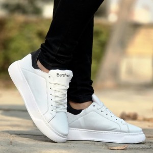 آفرررر ویژه کفش کتونی اسپرت ونس مردانه مدل برشکا Bershka  جدید و پر فروش  رنگ سفید تمام با ارسال رایگان