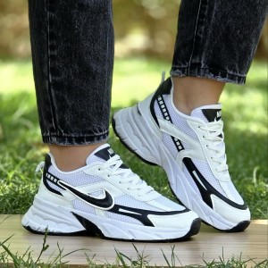 تخفیفف ویژه کفش کتونی اسپرت دخترانه زنانه مدل نایک جدید رنگ مشکی سفید با کیفیت منحصر به فردد با ارسال رایگان