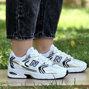 تخفیف فوق العاده کفش کتونی اسپرت ست مردانه زنانه مدل نیوبالانس 530 سبک و نرم رنگ سفید سرمه ای با ارسال رایگان