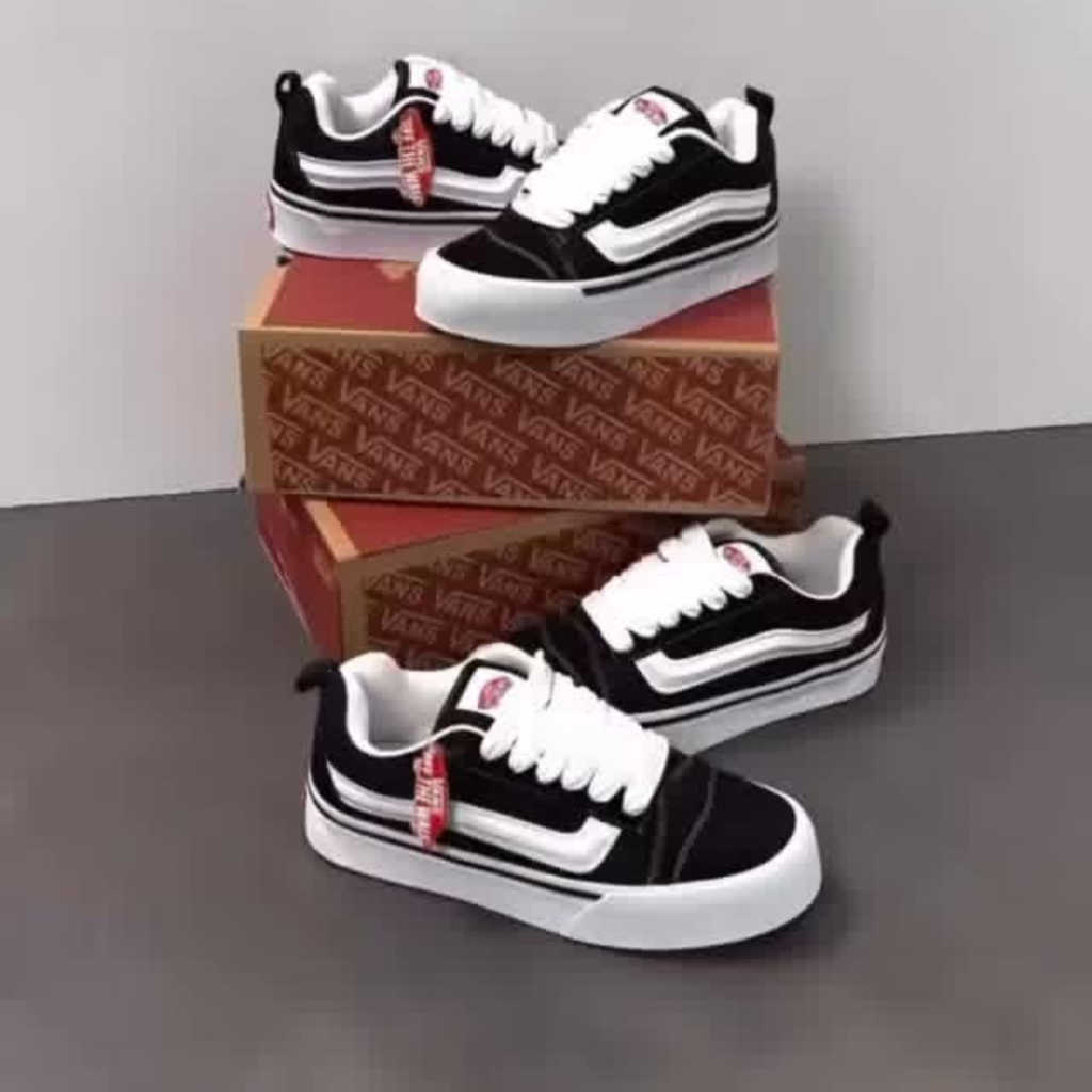 ونس اولد اسکول لژدار