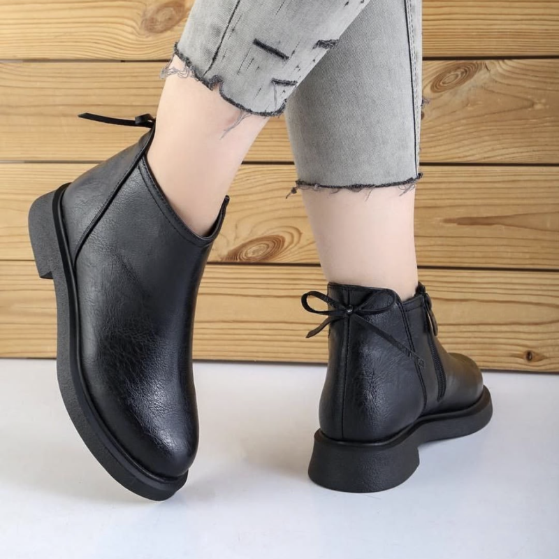 نیم بوت پشت پاپیون